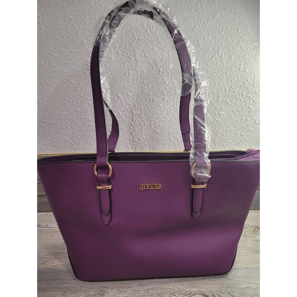 Purple Purse w/ wallet & make up bag. Made by Qiluer. 16in x 10.5in NEW